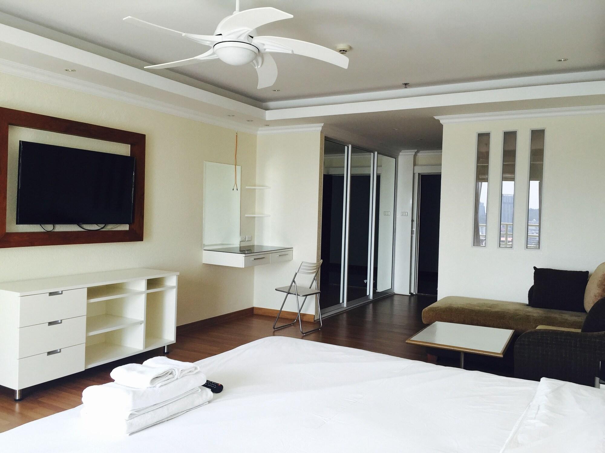 View Talay 6 Condominium By Honey Pattaya Exterior foto